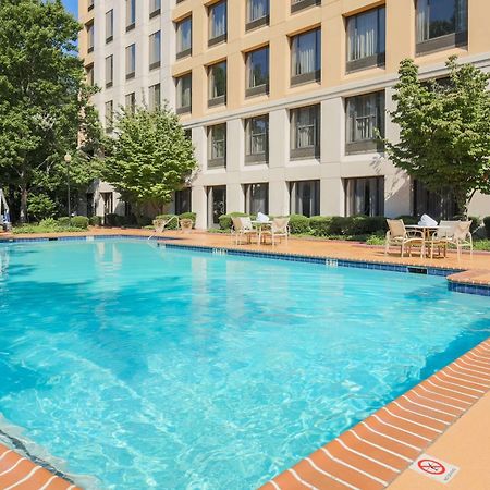 Готель Doubletree By Hilton Atlanta Airport College Park Екстер'єр фото