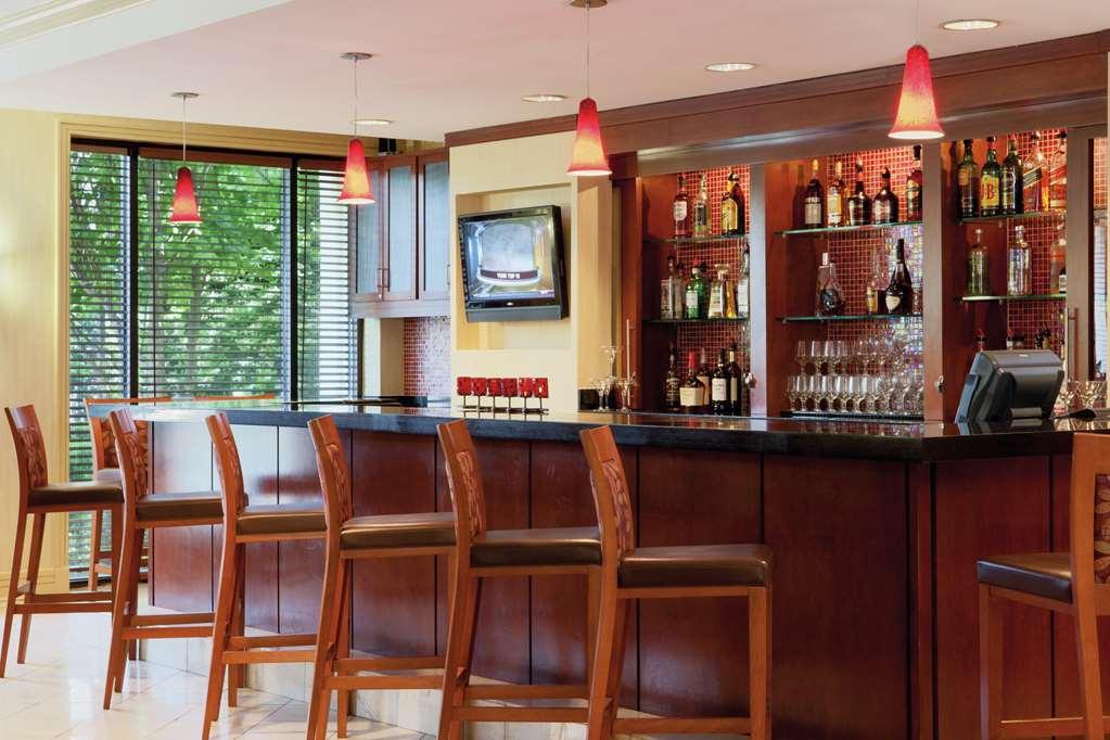 Готель Doubletree By Hilton Atlanta Airport College Park Ресторан фото