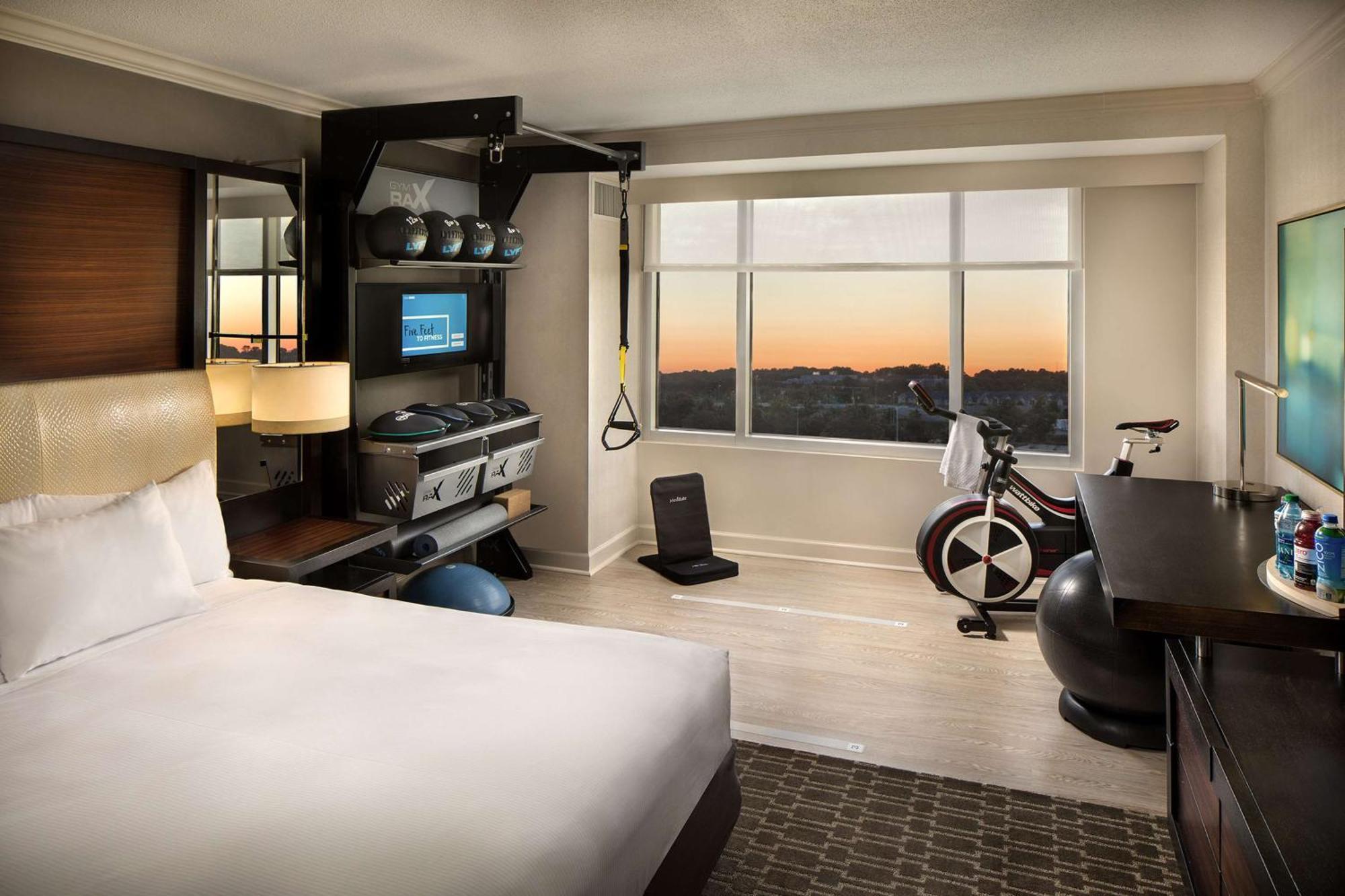 Готель Doubletree By Hilton Atlanta Airport College Park Екстер'єр фото