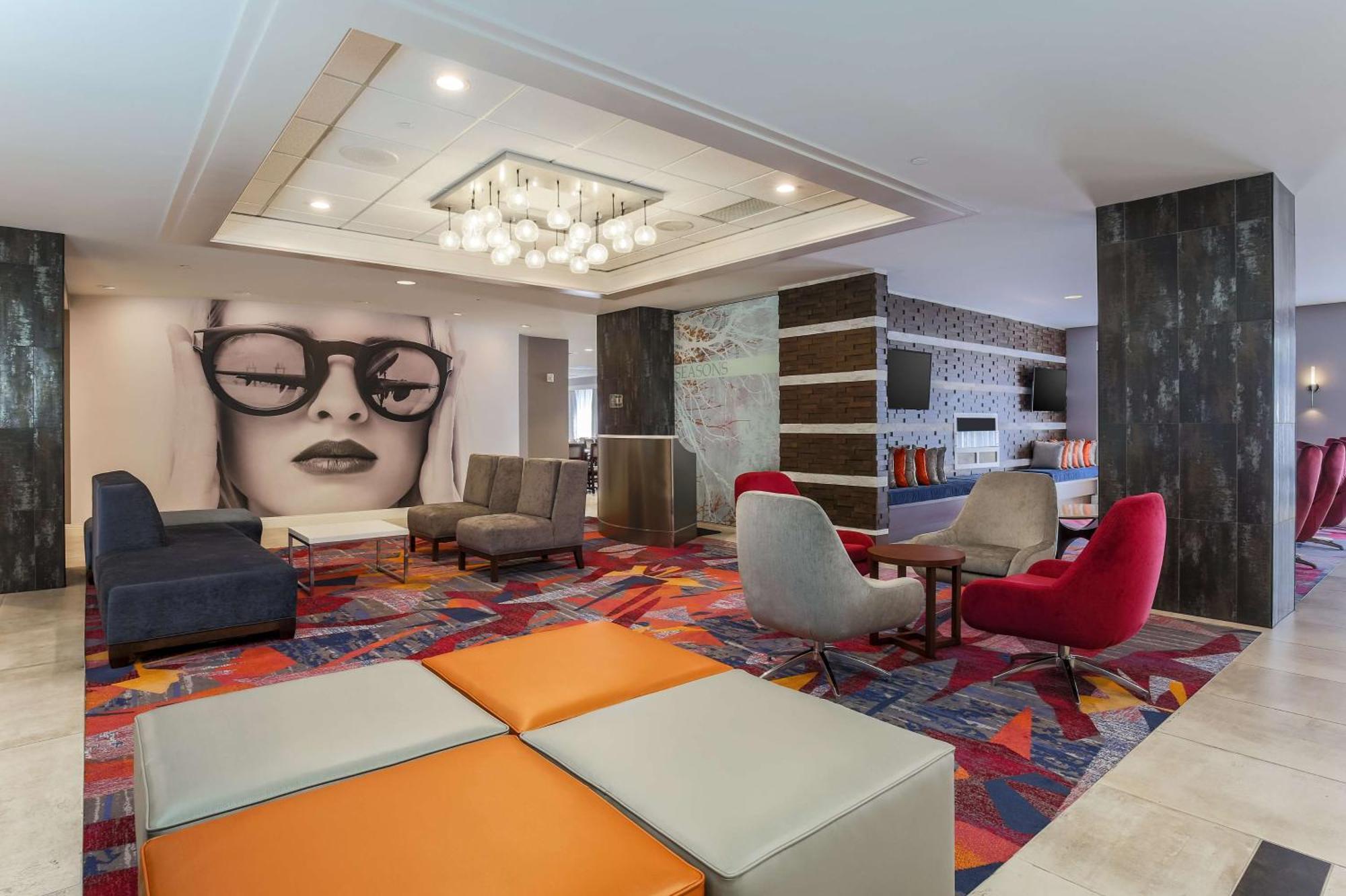 Готель Doubletree By Hilton Atlanta Airport College Park Екстер'єр фото