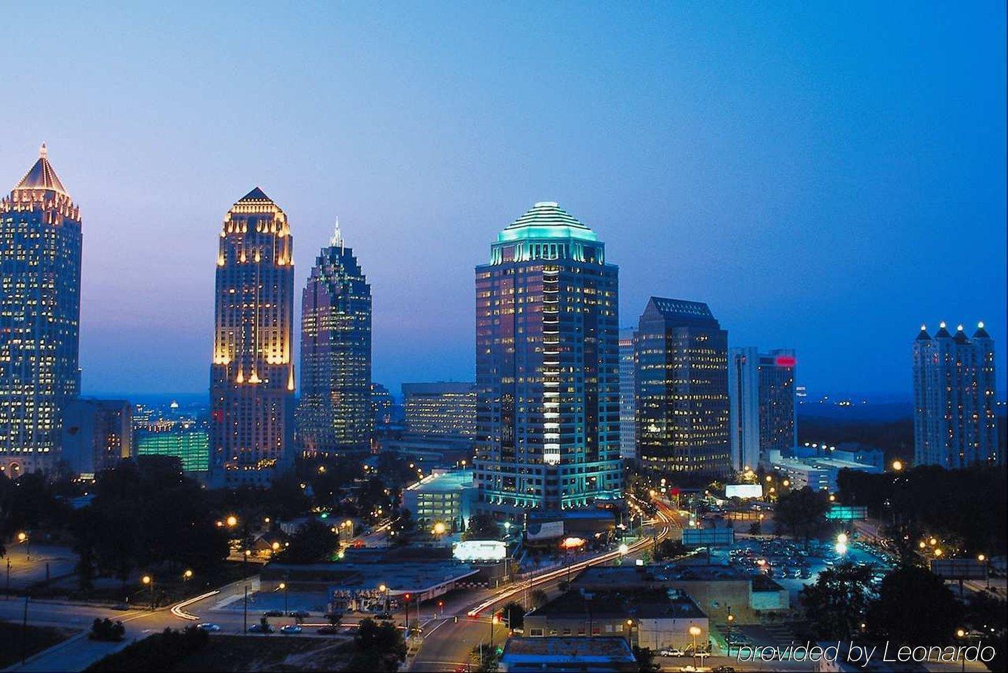 Готель Doubletree By Hilton Atlanta Airport College Park Екстер'єр фото