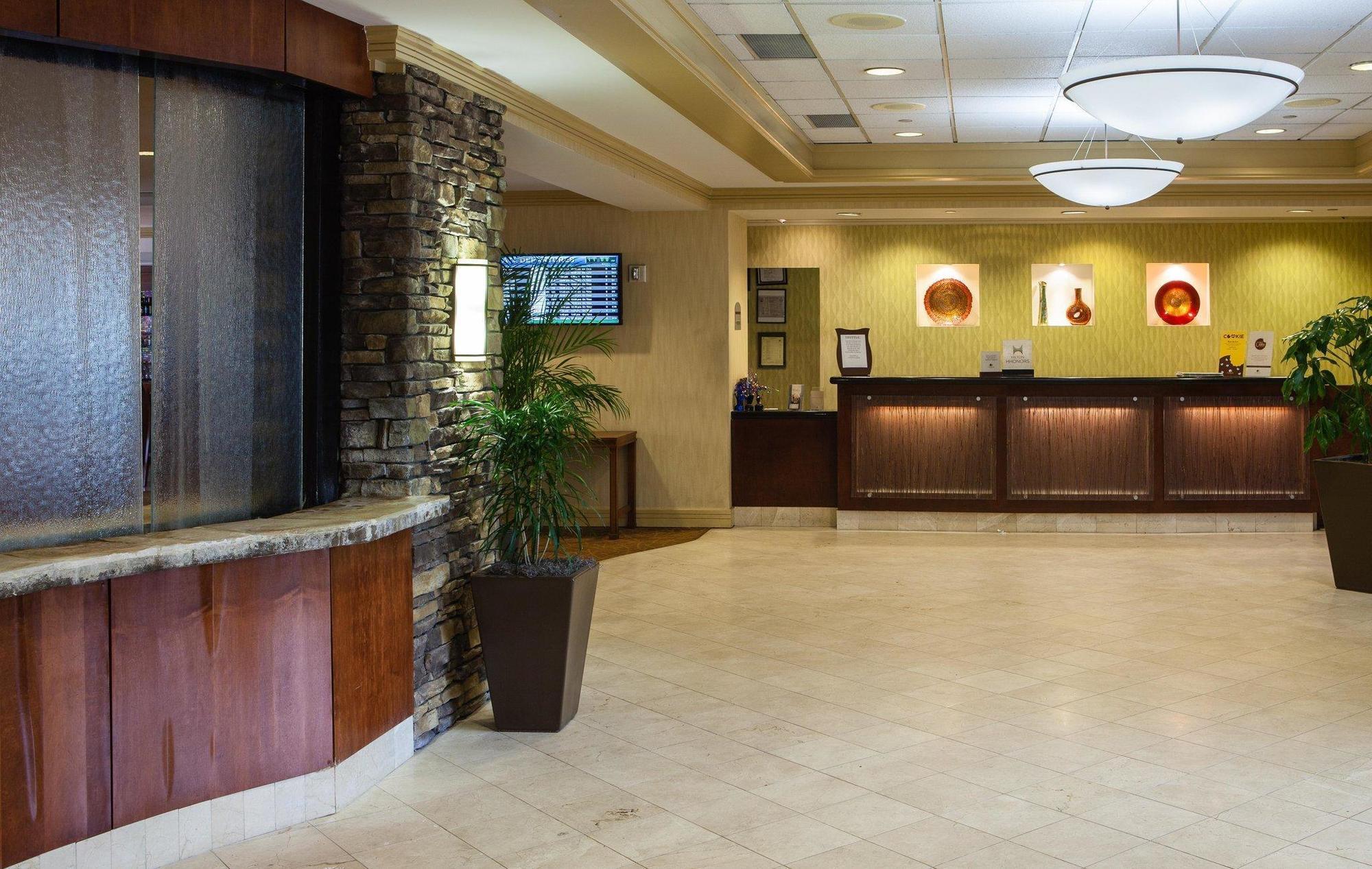 Готель Doubletree By Hilton Atlanta Airport College Park Екстер'єр фото